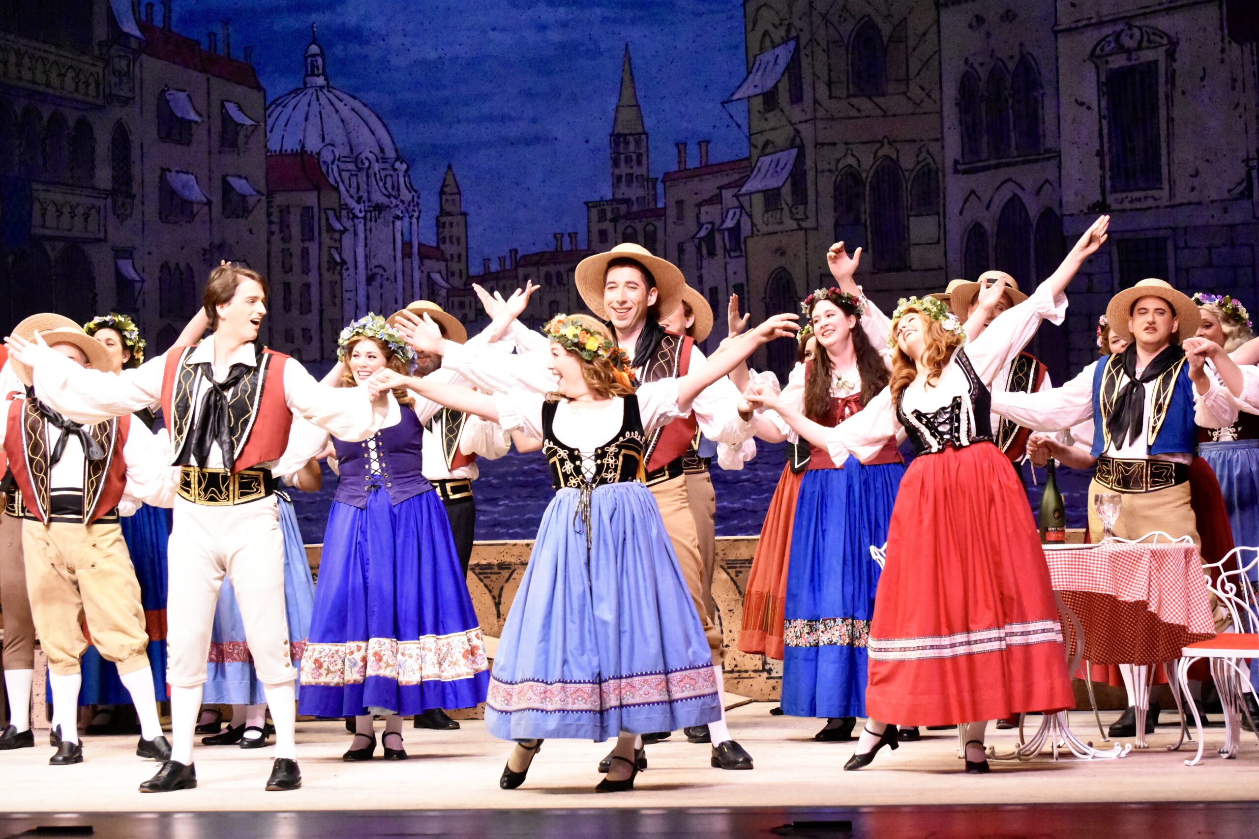 Gilbert & Sullivan Society of Houston logo